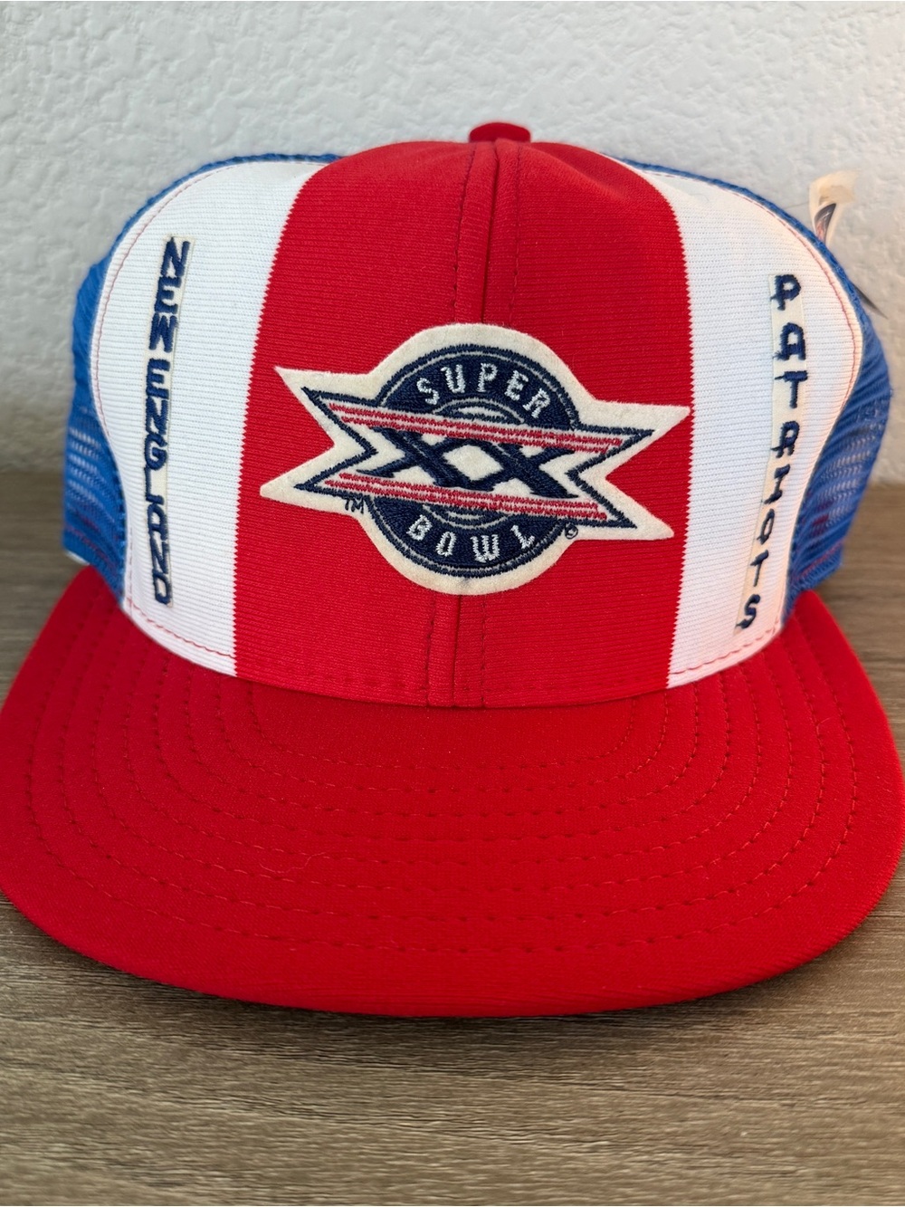 Vintage New England Patriots Super Bowl XX Trucker Hat Snapback NFL Made USA 80s